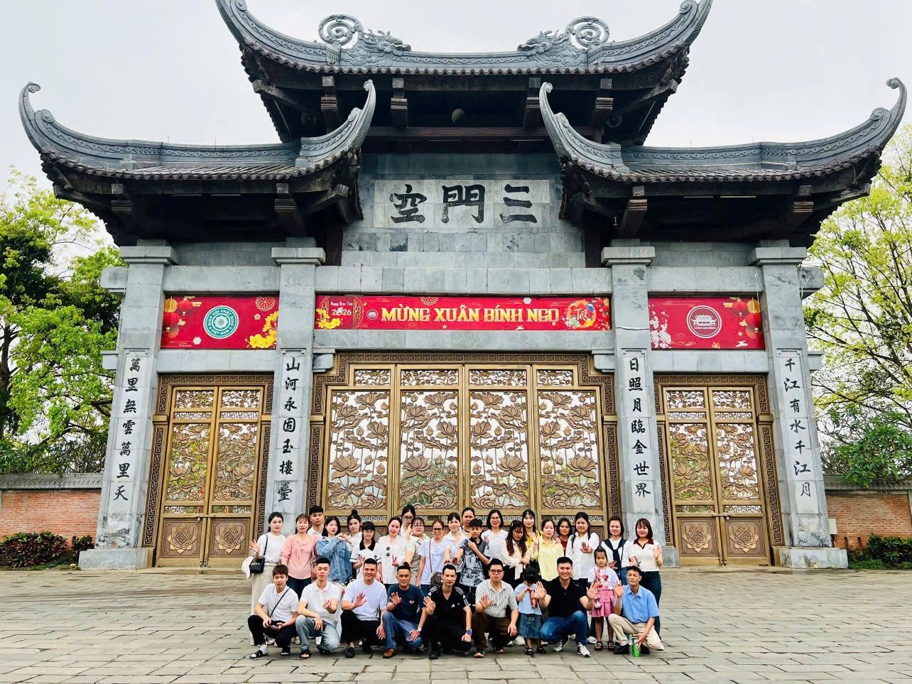 Du xuân 2026