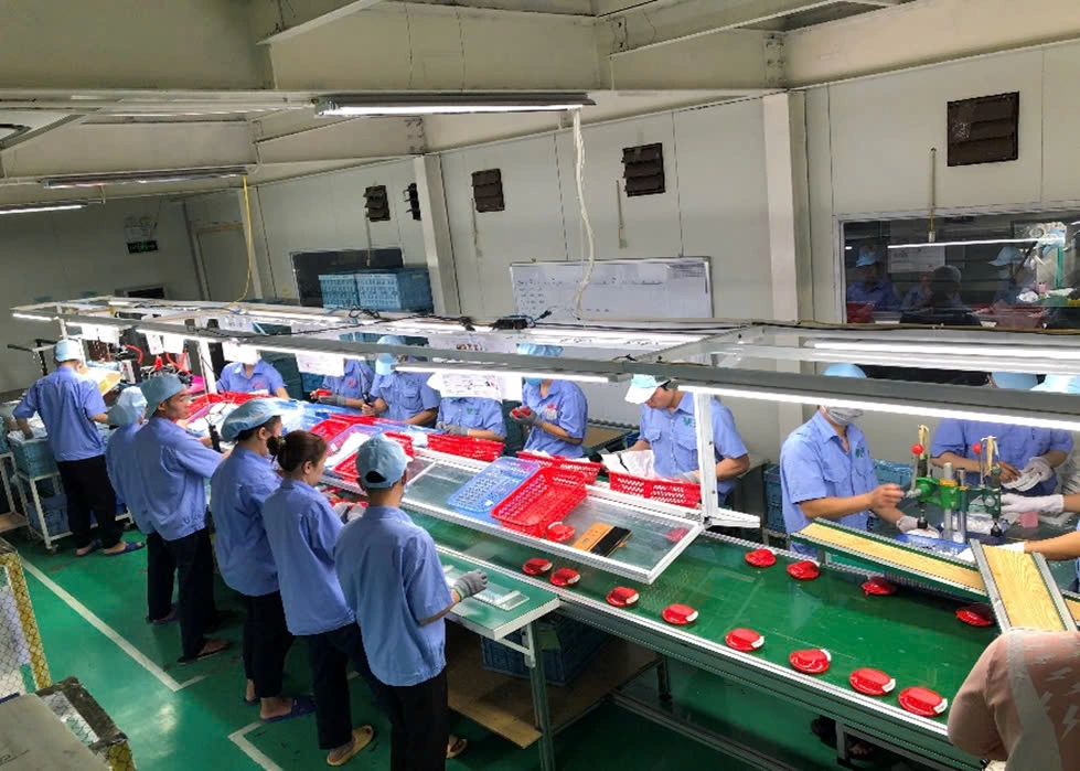 Sản xuất, lắp ráp các sản phẩm gia dụng.